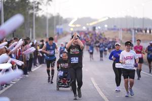 BIB: 42542, 43523, 43111
                            <button type="button" onclick="openModal(11321026)" class="btn btn-primary btn-sm float-right btn-popup" data-toggle="modal" data-target=".modal-high-quality">
                        <i class="fas fa-shopping-cart"></i> Add to Cart
                    </button>
                                            <button type="button" onclick="isThisMe(11321026, true)" class="btn btn-success btn-sm float-right btn-popup btn-isme hidden" data-toggle="tooltip" data-placement="bottom" title="นี่คือรูปของคุณใช่ไหม คลิกที่นี่เพื่อเอาเข้าอัลบั้ม">
                        <i class="fas fa-plus"></i> Add to album
                    </button>
                    <button type="button" onclick="isThisMe(11321026, false)" class="btn btn-warning btn-sm float-right btn-popup btn-isnotme hidden">
                        <i class="fas fa-ban"></i> Remove from album
                    </button>